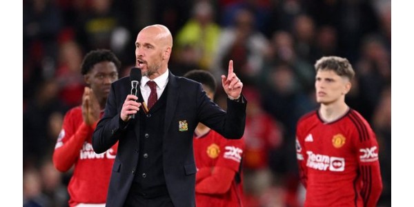 El Manchester United lucha por recuperar la cara en el último partido